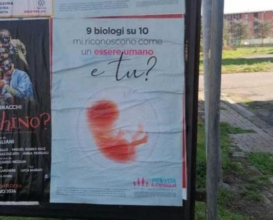 Fa sorridere ascoltare condanne ai manifesti Pro Vita manifesti pro vita