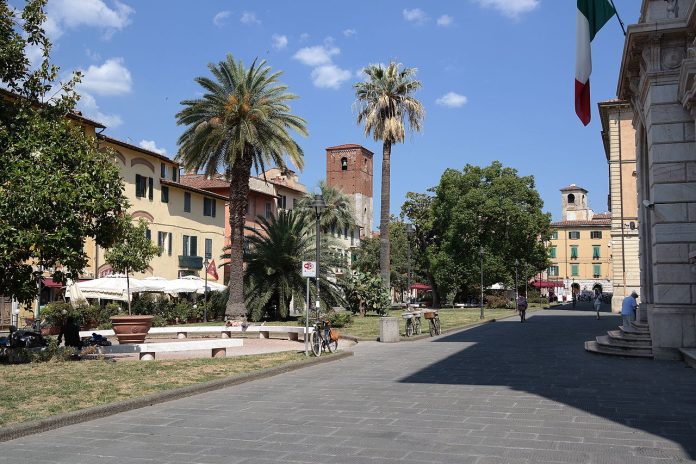 piazza Dante pisa aggressioni sabato sera diego petrucci fratelli d'italia esercito