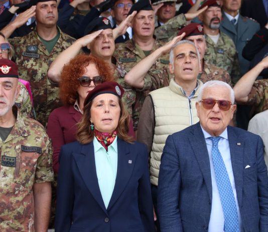 Come Folgore dal cielo diego petrucci isabela rauti folgore pisa paraccadutisti