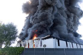 Incendio Vicopisano: “Invito i cittadini a seguire le prescrizioni dei Comuni, nell’azienda un rogo già nel 2020”
